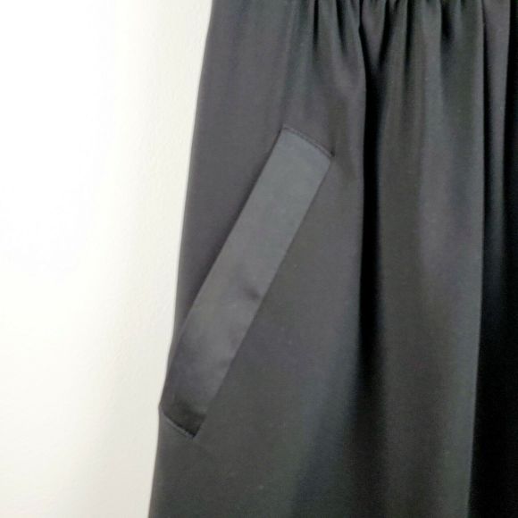 BCBGeneration Black Ruffle Tuxedo Mini Dress Sz 0 - Picture 6 of 8